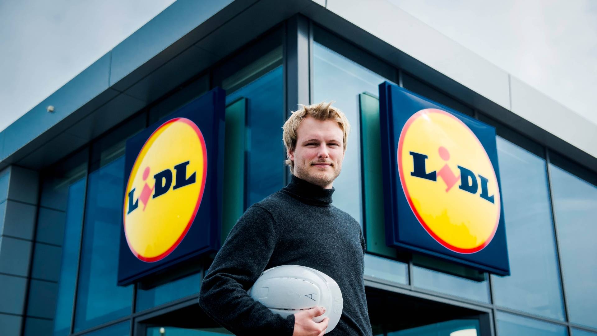 Simon bouw hero